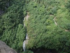 -龙水峡地缝景区