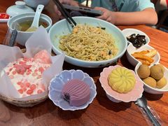 -裕兴记•蟹黄面馆(人民广场店)