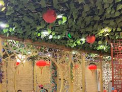 -袁小二大东北铁锅炖(吉祥村总部)