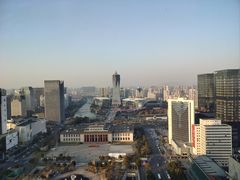 -Hi City·城市之巅