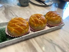 酥皮水牛奶菠萝包-陶陶居酒家(海岸城店)
