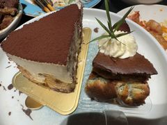-雍容荟帝王蟹活龙虾展台自助(IFS黑金店)