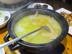 -回水镇·江湖川菜(恒大新城店)
