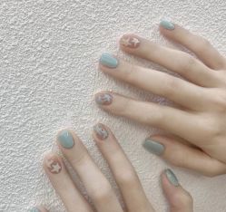 -斯馨·健康美甲美睫