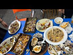 -老东镇啤酒屋海鲜加工·蒸汽海鲜·海鲜烧烤(台东店)