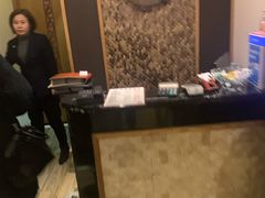 -静 泰养生(黄金城道店)