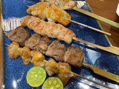 -8PINTS八品脱·日料·烧鸟·精酿小酒馆(莘庄店)