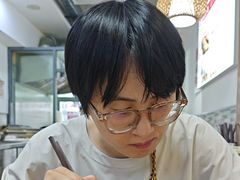 -黄阿姨锅贴大王(万航渡路店)