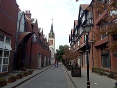 -钟书阁(松江泰晤士小镇店)