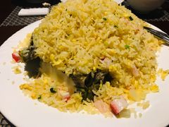 菠萝炒饭-蜈支洲岛珊瑚酒店临海阁中餐厅
