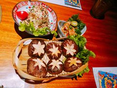 -肉魁屋·烧肉·烧鸟·酒场(高新店)