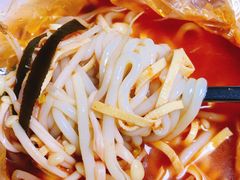 -云水越米线·辣哆辣(青岛店)