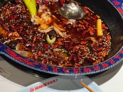 -何师傅美蛙鱼头(汉街店)
