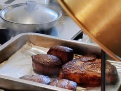 -羽深肉铺 Steak & Wine