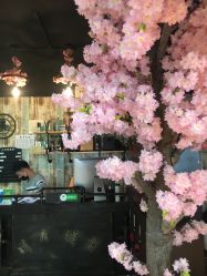 -UN·SAKA 右嗯造型