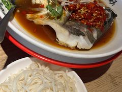 剁椒鱼头-湘阁里辣(沙井华润万家店)