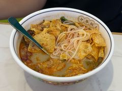 -弘束束柳州深巷螺蛳粉(珠江路店)