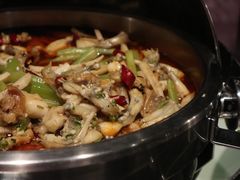 -唐拉雅秀酒店-西锦汇空中BBQ·思创餐厅