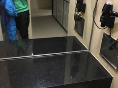 -普陀体育馆