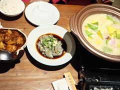 -隔壁老王·家常云南菜(皇冠店)