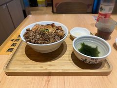 -熊吞·大碗丼烧肉饭(西市场嘉华店)