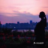 哎你看~他们在拍那个，孕照哎(by骑行小伙)