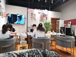 店内环境-济南花里美甲美睫
