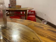 -冶建镜子·中国龙虾王(总店)