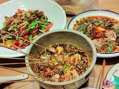 -临界音乐酒馆·小龙虾·江湖菜(华熙LIVE·鱼洞店)