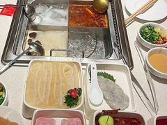 -海底捞火锅(凤凰广场店)