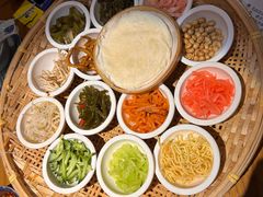 -包整·丝娃娃(一览甲秀楼风景店)