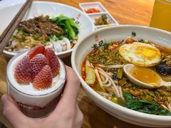 -湘人龙记老长沙米粉(鸟巢店)