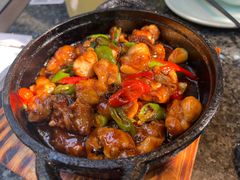 石锅豆豉牛蛙-小城故事·地道宁波味(月湖盛园店)