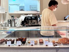 -VERIE BAKEHOUSE