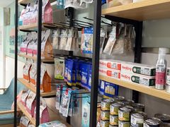 -佳雯宠物医院·皮肤科·内外科(春晓路分院)