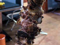 -烤肉小伙烤肉店