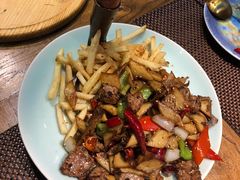 三亩地牛排小蘑菇-雀舞云南菜(乐客城店)