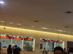 -华夏银行大厦(上海分行营业部)
