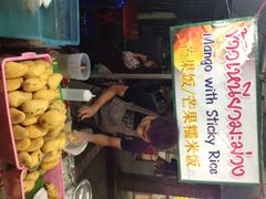 iphone_upload_pic-芒果糯米饭摊子