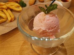 -菲滋意式餐厅(西湖文化广场店)