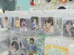 -Love Star追星馆(上海大悦城店)