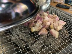 -肉甲韩国木炭烤肉(新壹街1店)