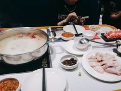 -蚝大仙横琴生蚝火锅(中央汇店)