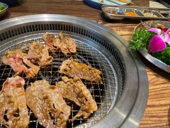 -明洞阿姨·韩式酱蟹烤肉·创意料理(三元桥店)