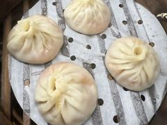 -莱莱小笼·乔艾
