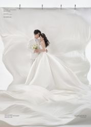 -至臻微拉婚纱摄影