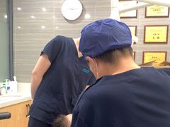 -上海仁爱医院口腔科 · 种植