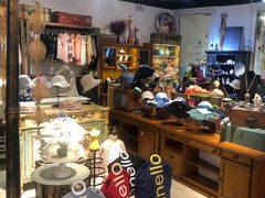 零售区-小时光咖啡馆(开森度假森林店)