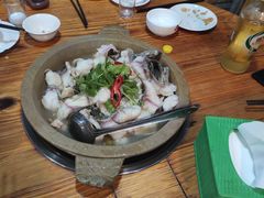 -大鼎石锅鱼(春江里店)