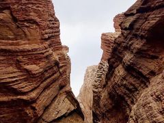 -天山神秘大峡谷